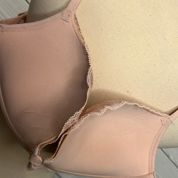 34C Beyond Sexy push up bra - Picture 4 of 6